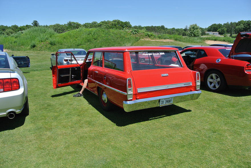 2014 06-13 Hot Rod Power Tour Wisconsin Dells (151)